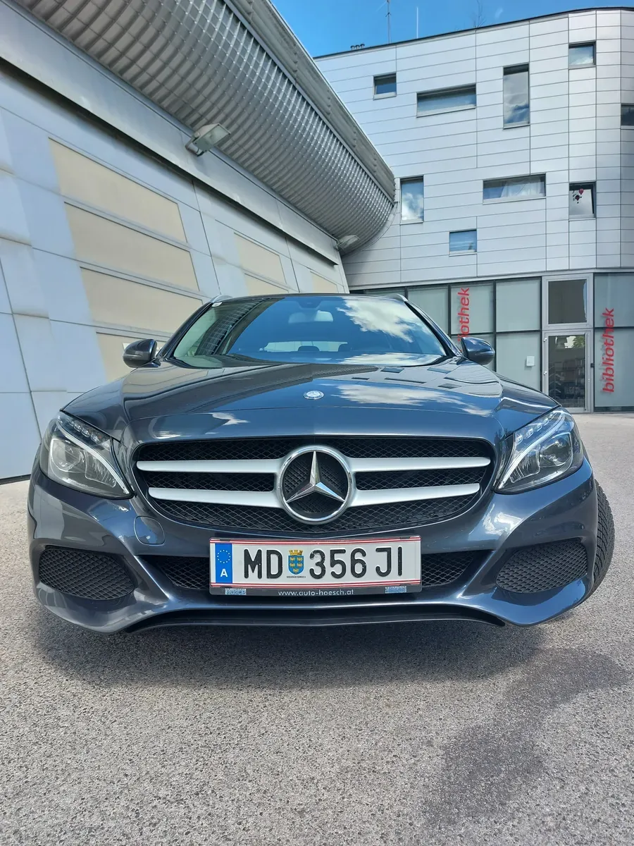 Mercedes-Benz C-Class 2016 photo 2