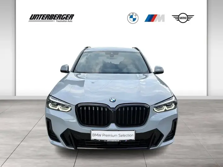 BMW X3 2024 photo 2