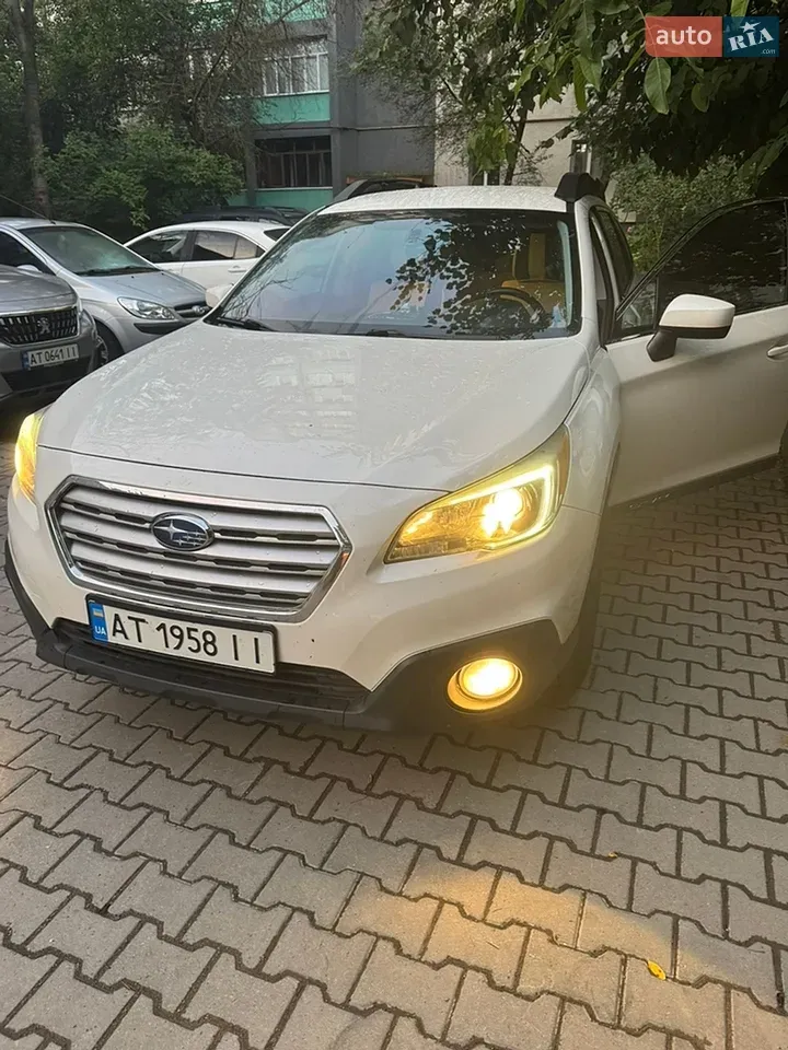 Subaru Outback 2016 photo 2