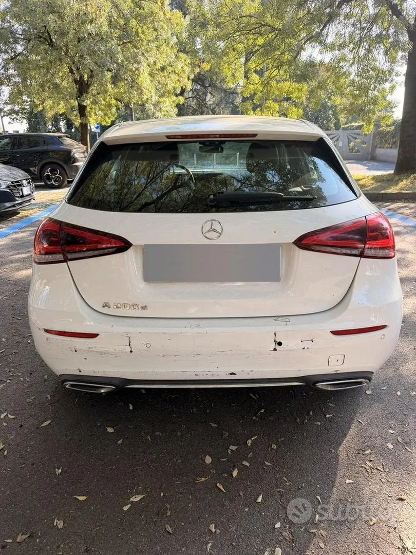 Mercedes-Benz A200D 2020 photo 4