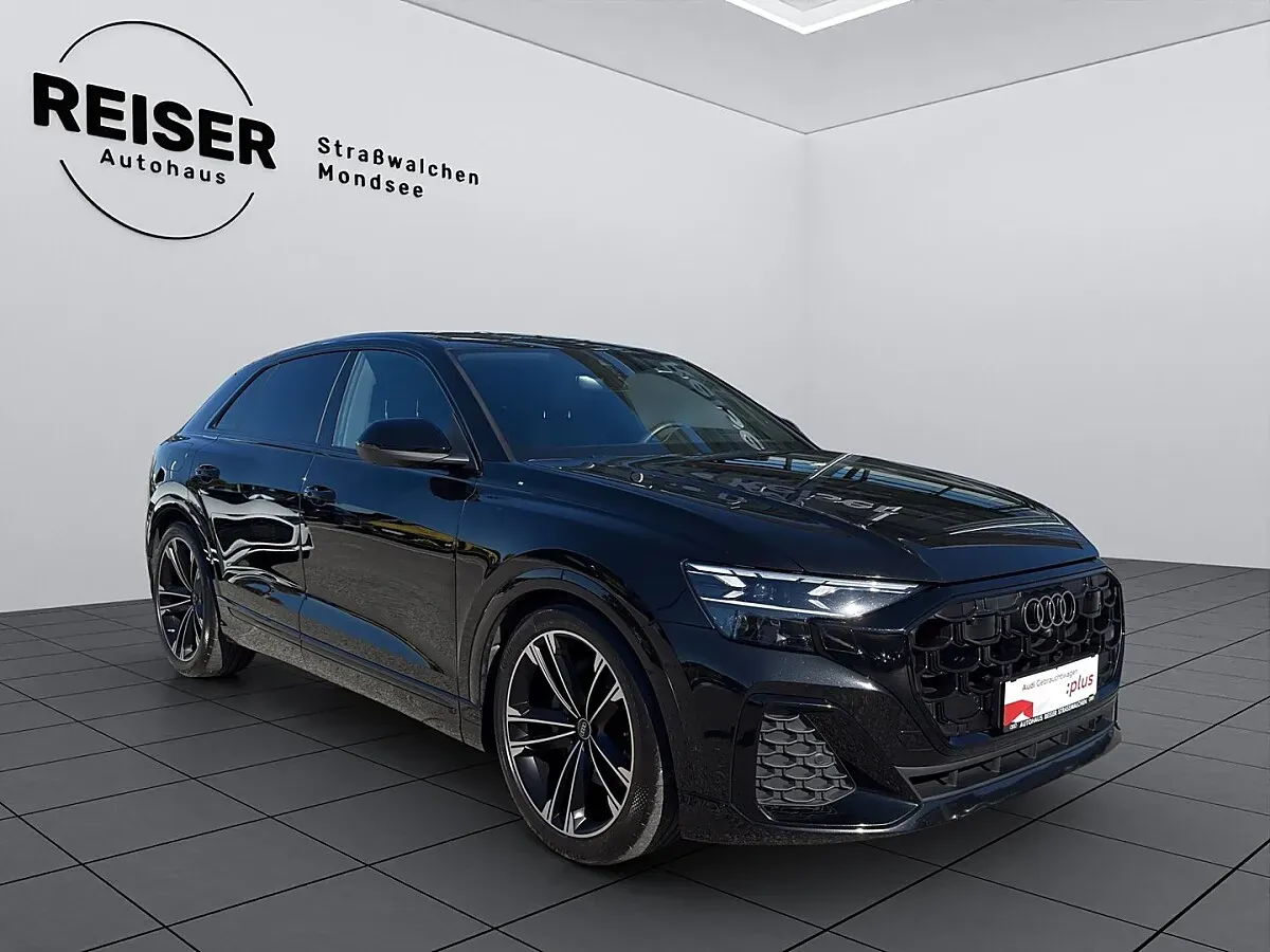 Audi Q8 2023 photo 2