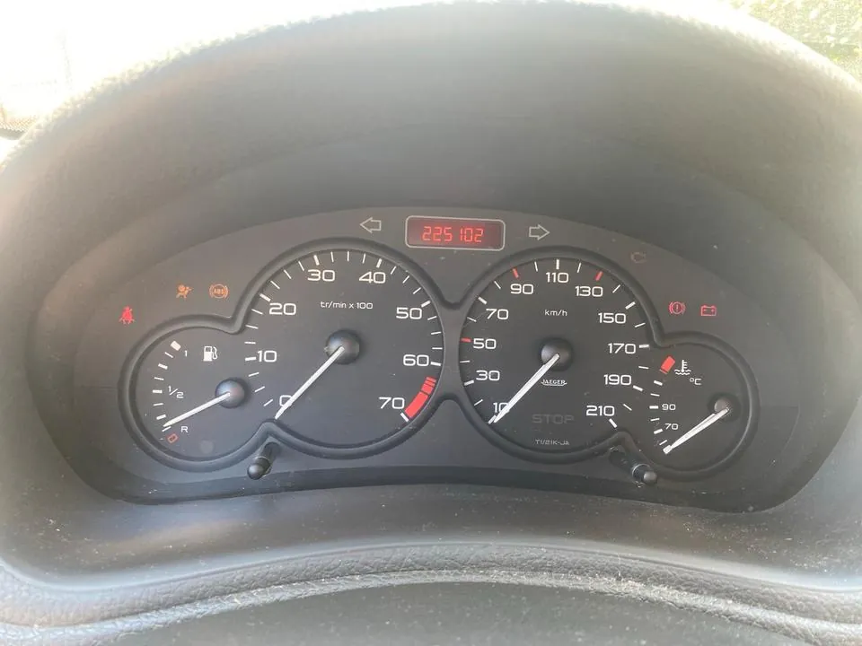 Peugeot 206