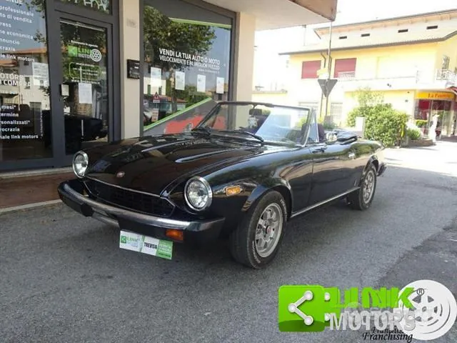 Fiat 124 Spider