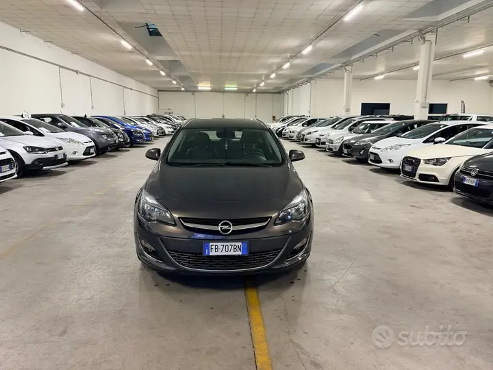 Opel Astra 2015 photo 3