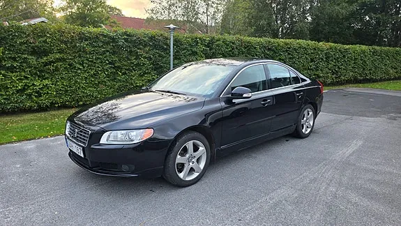 Volvo S80