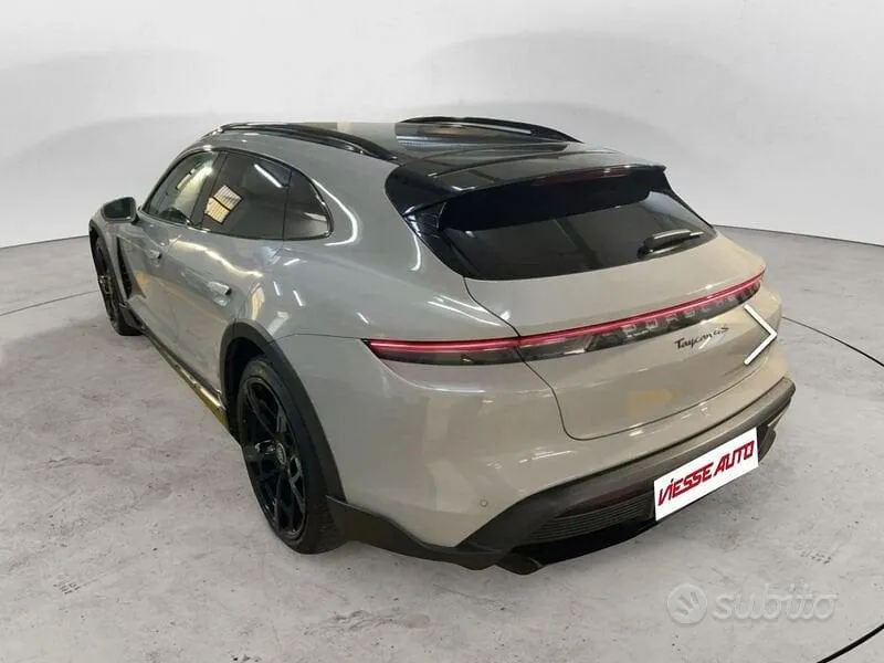 Porsche Taycan 2021 photo 3