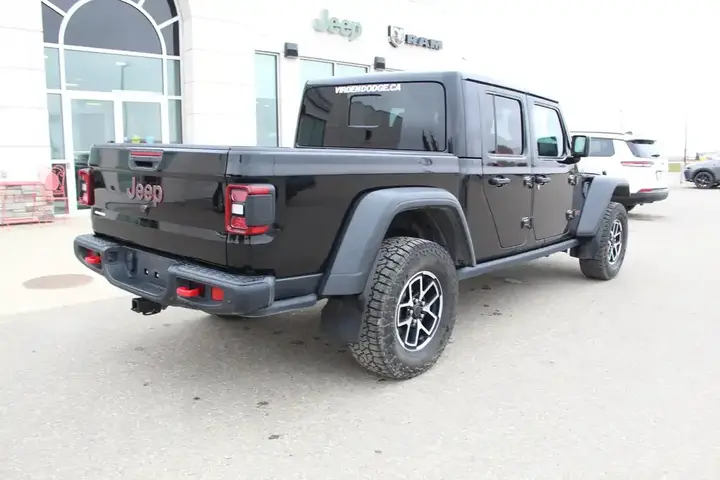 Jeep Gladiator 2025 photo 5