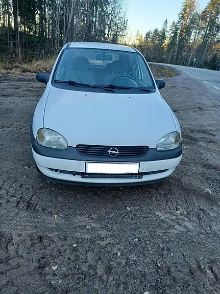 Opel Corsa 1999 photo 3