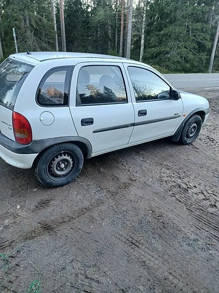 Opel Corsa 1999 photo 5