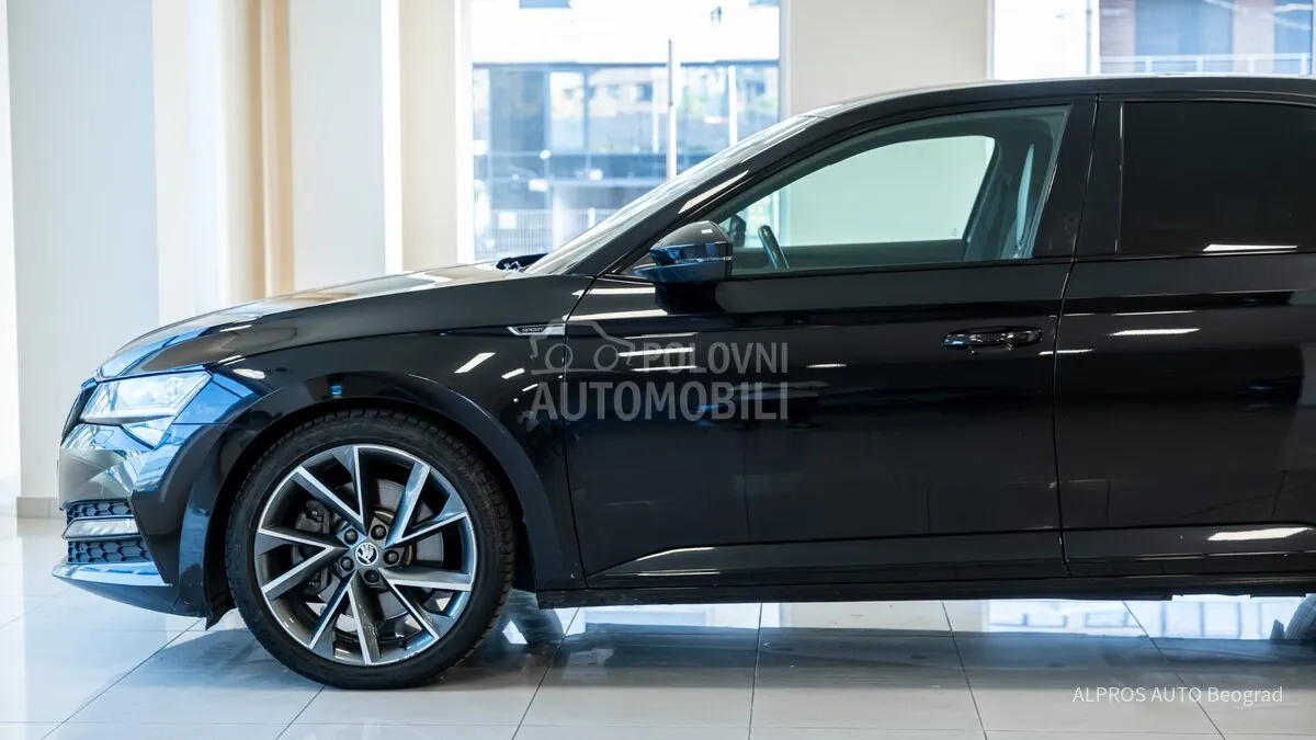 Skoda Superb 2023 photo 3
