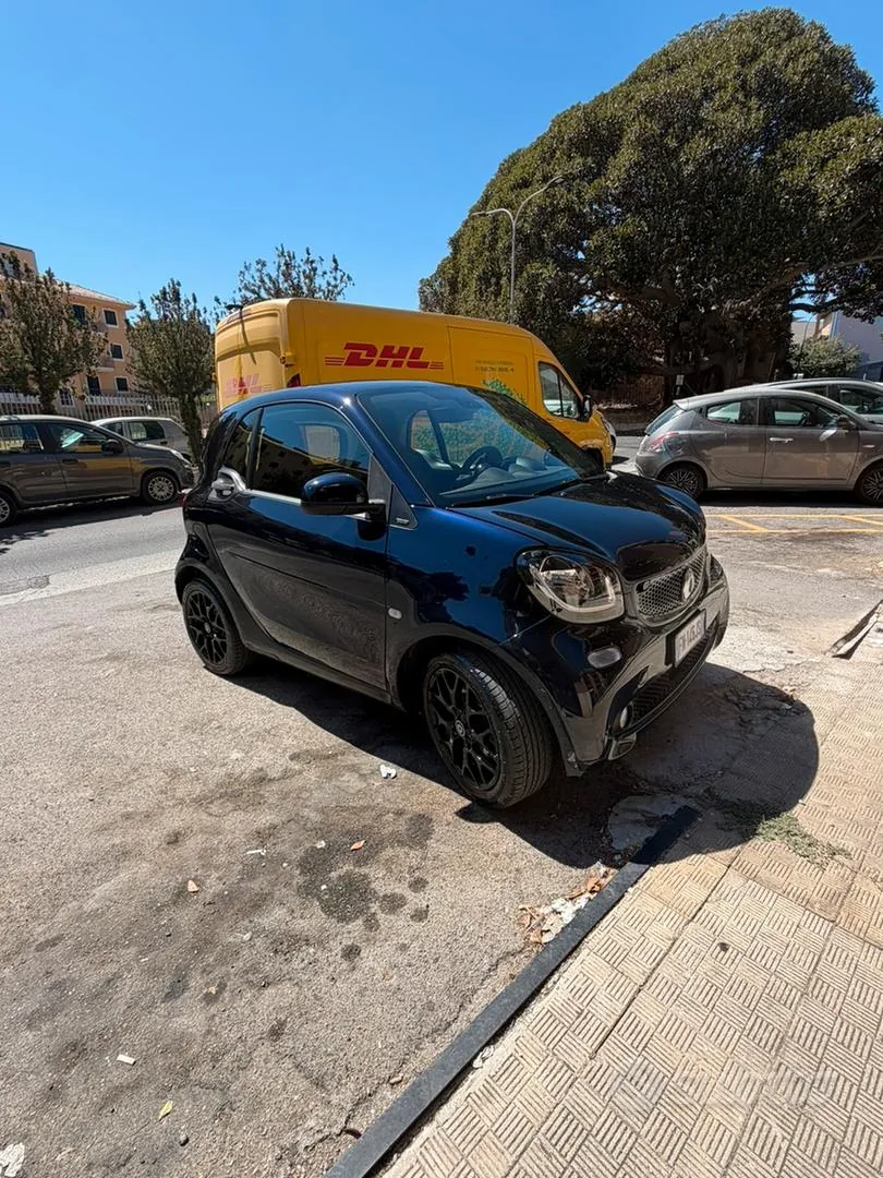 Smart Fortwo 2018 photo 3