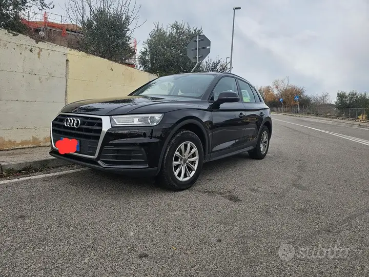 Audi Q5 2018 photo 2
