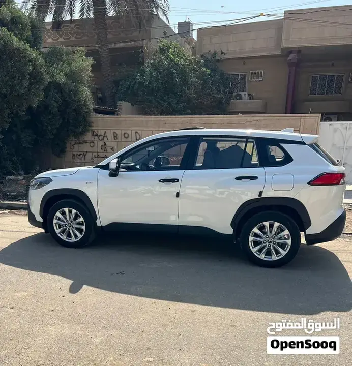 Toyota Corolla Cross 2025 photo 3