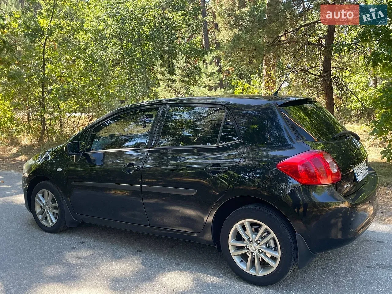 Toyota Auris 2009 photo 4