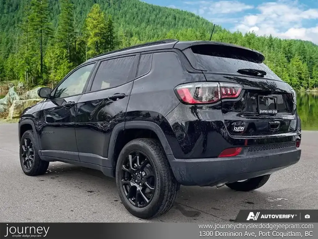Jeep Compass 2025 photo 4