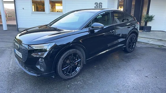 Audi Q4 E-Tron 2022 photo 3