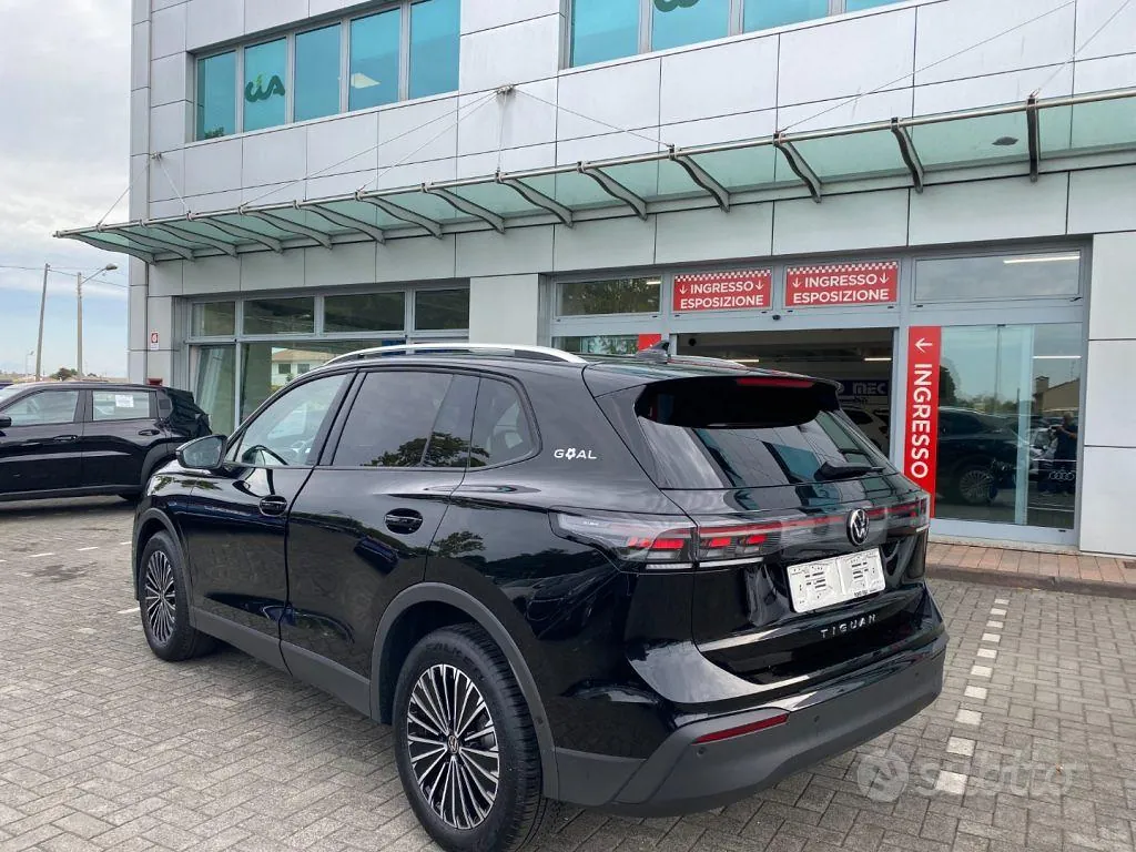 Volkswagen Tiguan 2025 photo 3