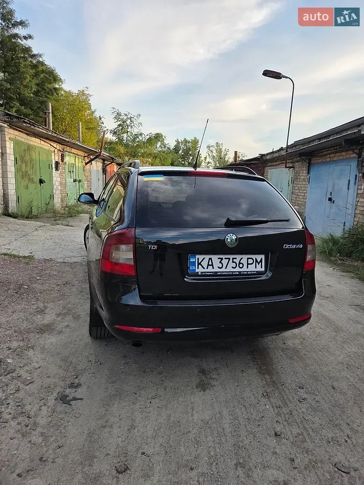 Skoda Octavia 2012 photo 5