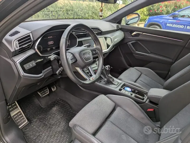 Audi Q3 2024 photo 4