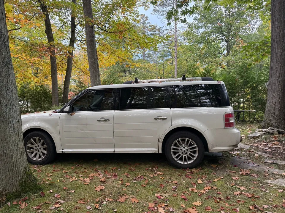 Ford Flex 2009 photo 2