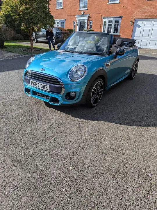Mini Convertible 2017 photo 2
