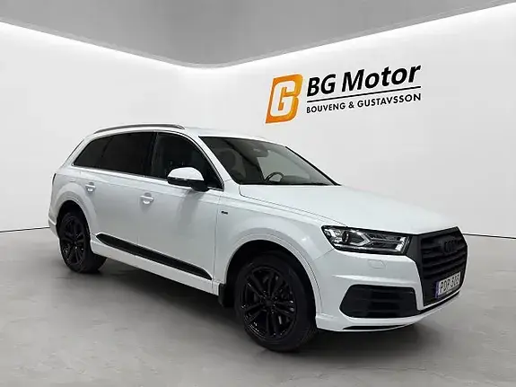 Audi Q7 2017 photo 2