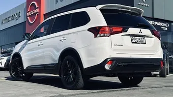 Mitsubishi Outlander 2022 photo 4
