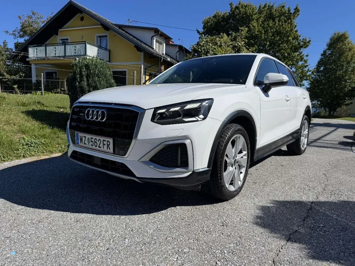 Audi Q2 2021 photo 2