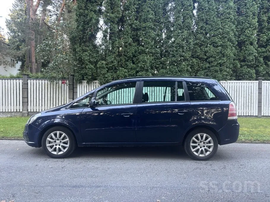 Opel Zafira 2007 photo 2