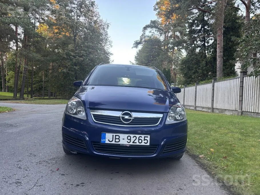 Opel Zafira 2007 photo 4