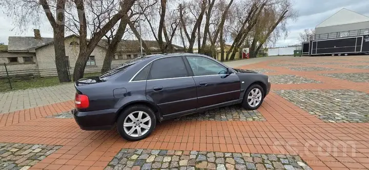Audi A4 2000 photo 5