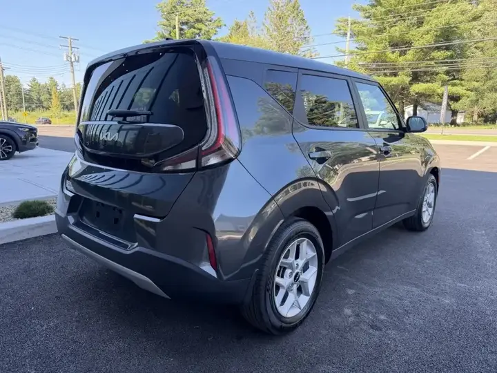 Kia Soul 2025 photo 4