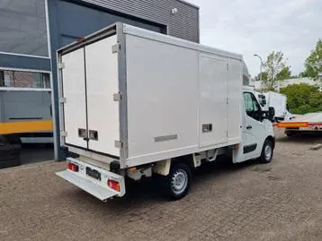Opel Movano 2013 photo 2