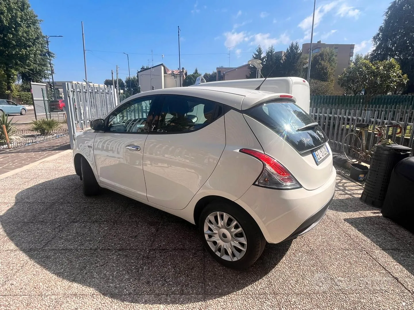 Lancia Ypsilon 2012 photo 5