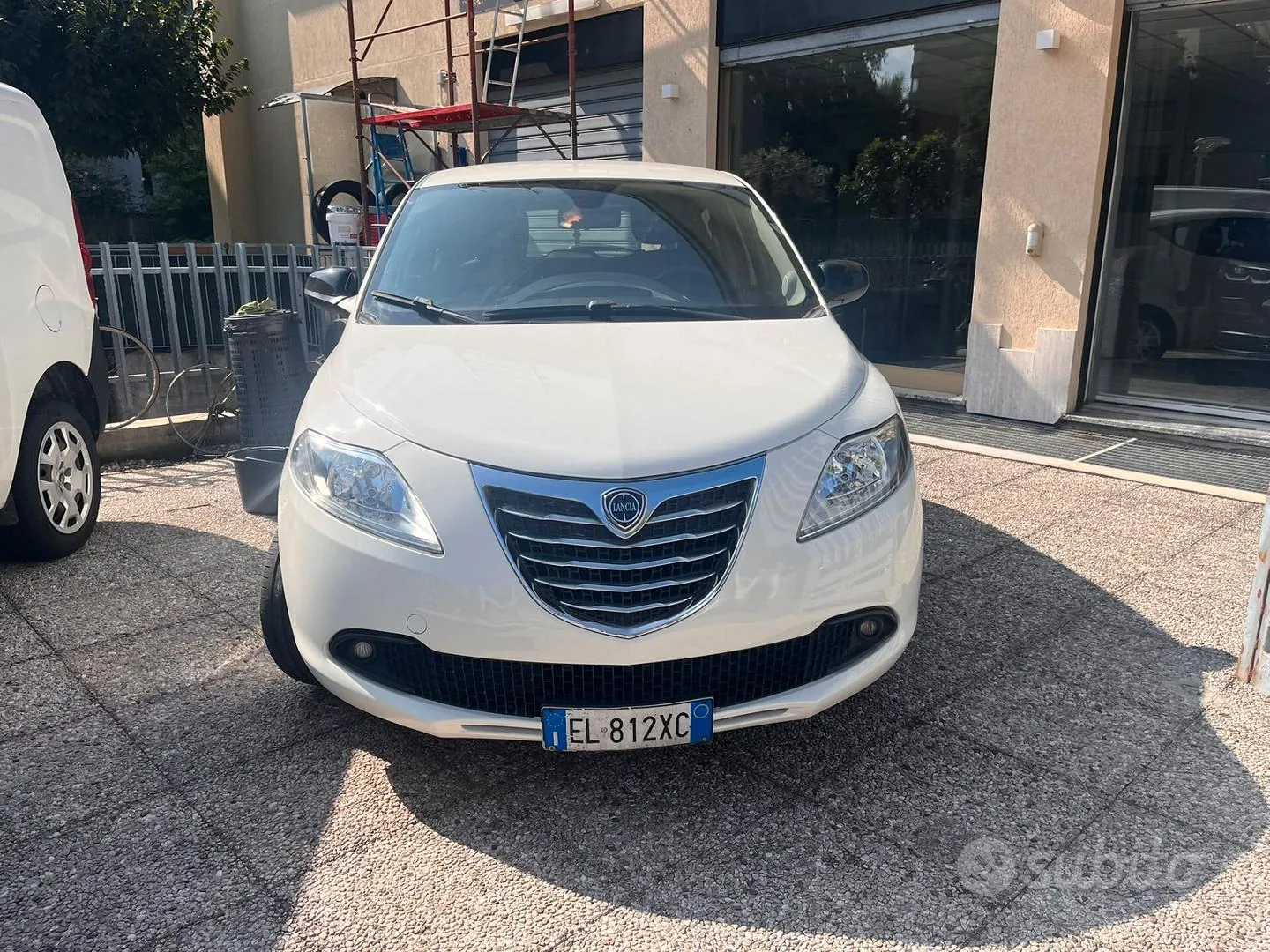 Lancia Ypsilon 2012 photo 4