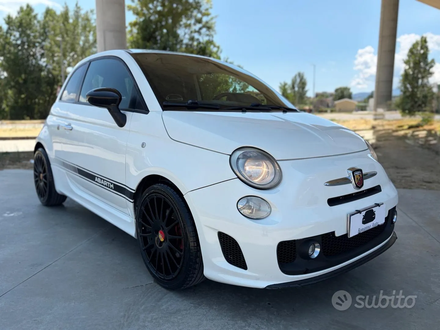 Abarth 500 2008 photo 2