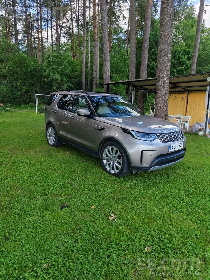 Land Rover Discovery 2021 photo 2