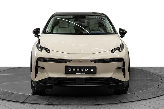 Zeekr X 2025 photo 3