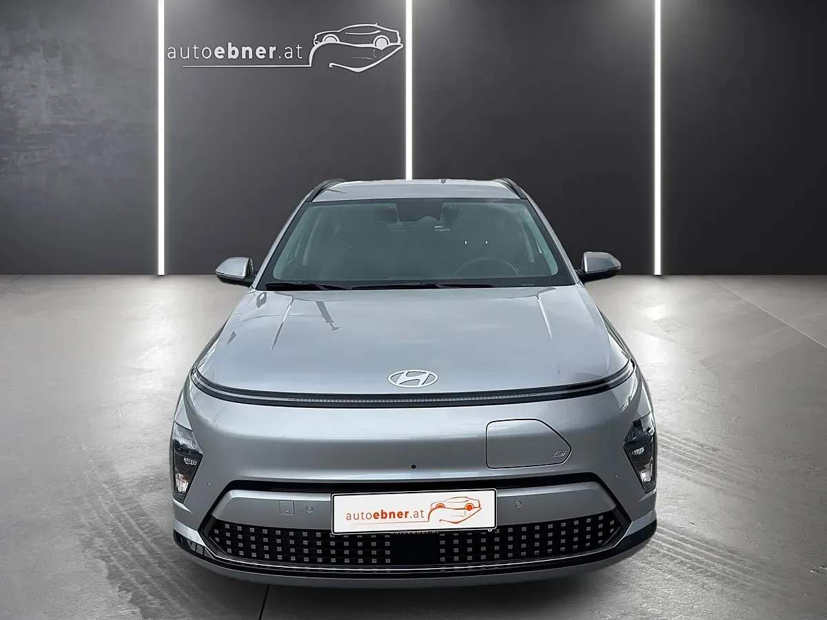 Hyundai Kona 2025 photo 2