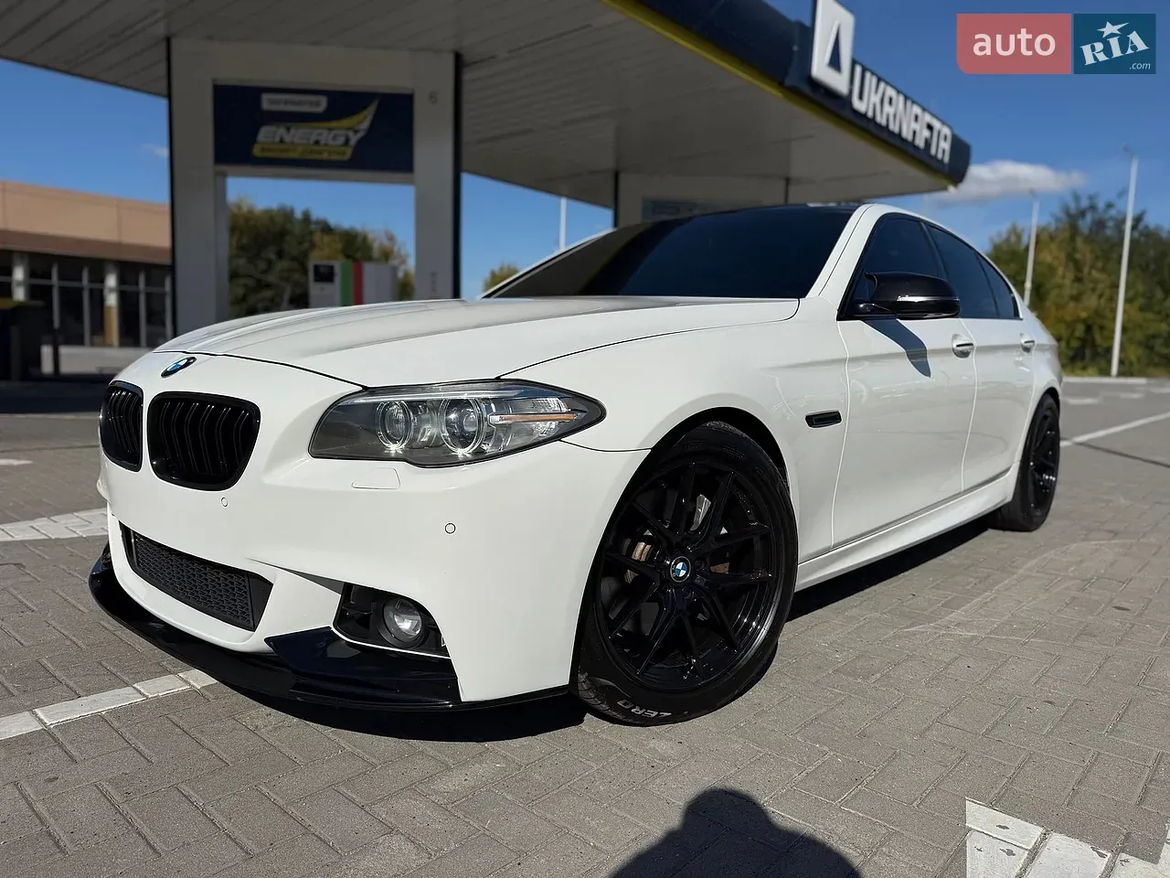 BMW 5 Series 2013 photo 3