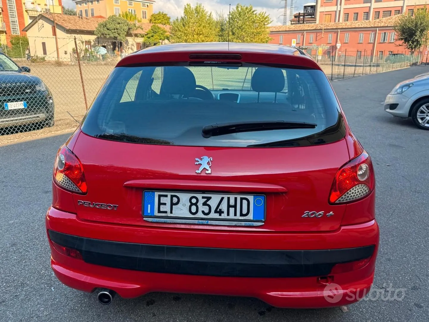Peugeot 206 2012 photo 5