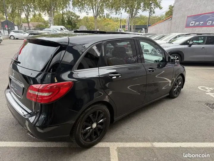Mercedes-Benz B-Class 2012 photo 4