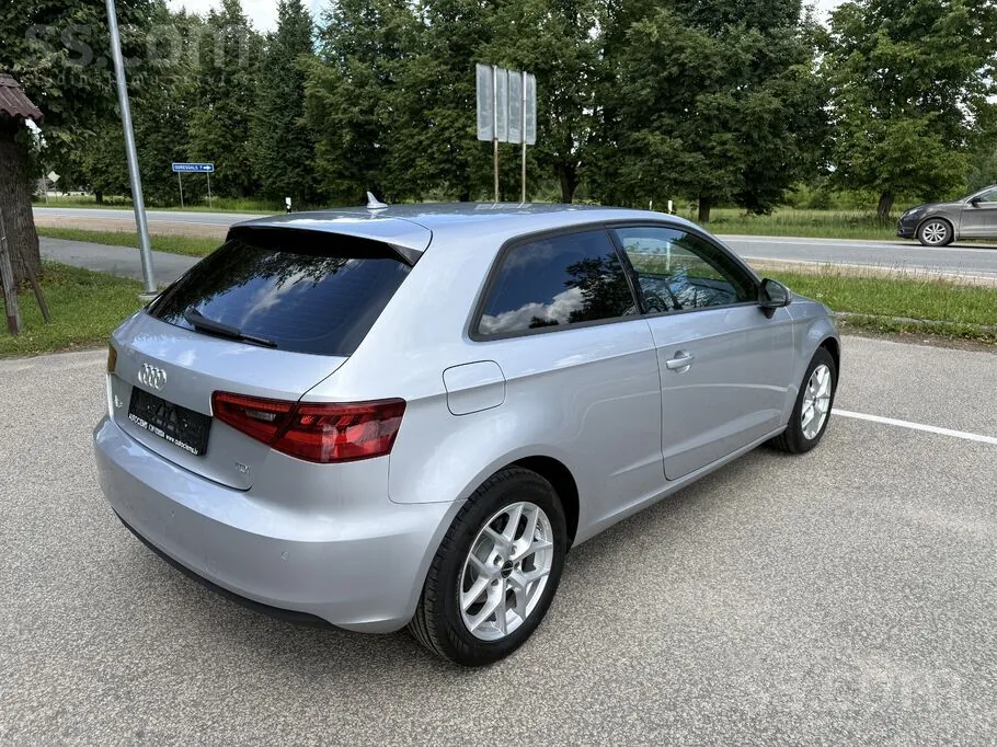 Audi A3 2015 photo 4