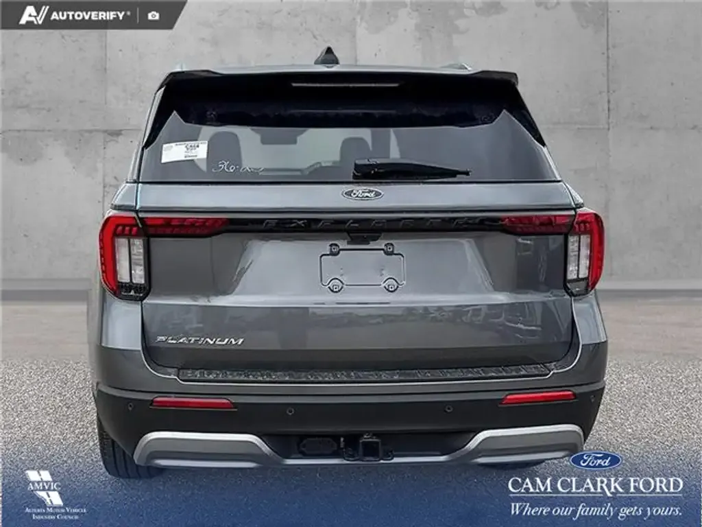 Ford Explorer 2027 photo 5