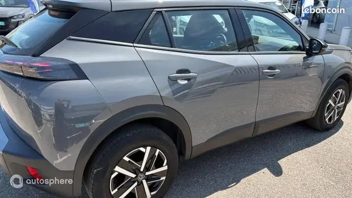 Peugeot 2008 2024 photo 5