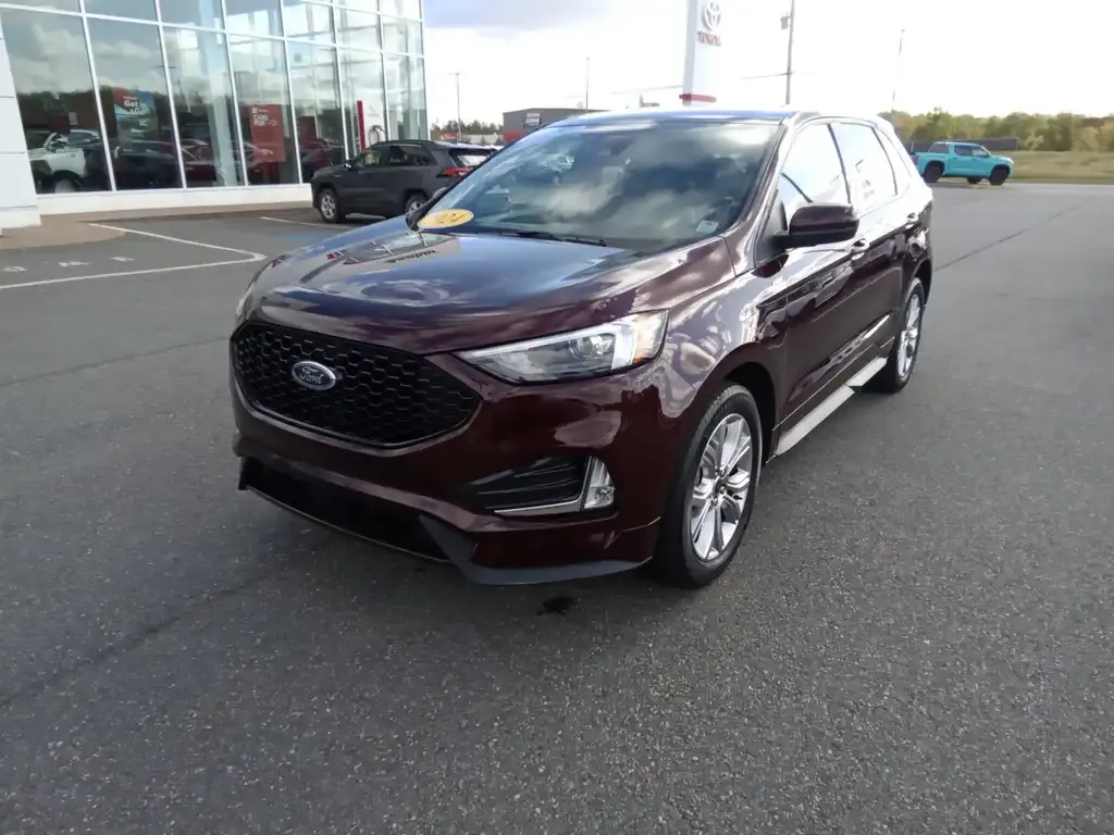 Ford Edge 2024 photo 2
