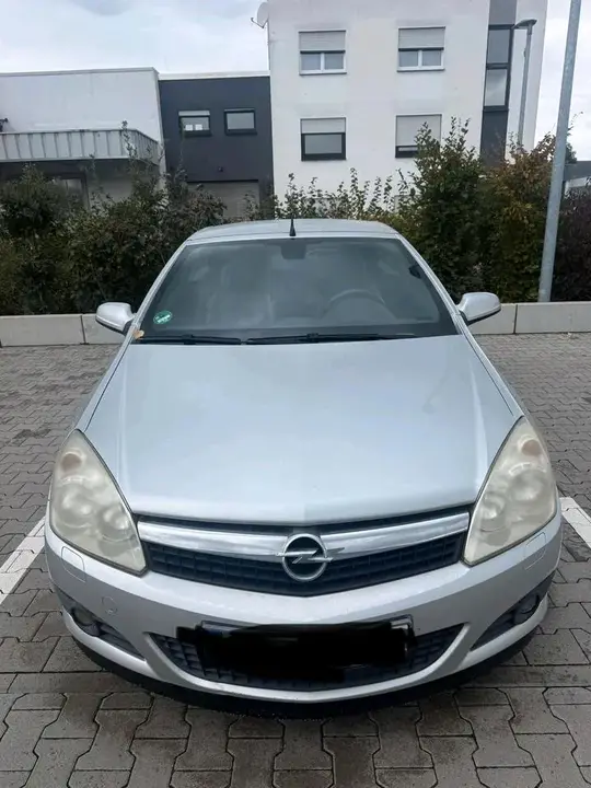 Opel Astra H
