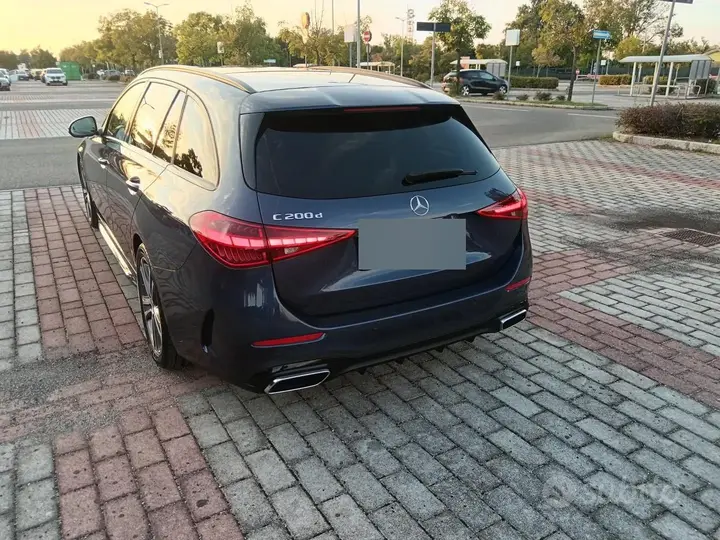 Mercedes-Benz C 2024 photo 4