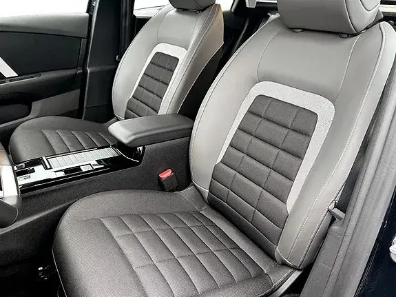 Citroen C4 2025 photo 5