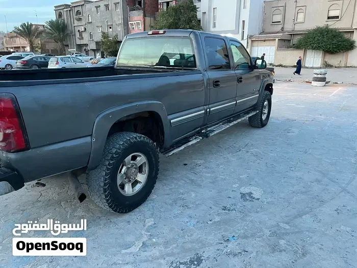 Chevrolet Silverado 2001 photo 3